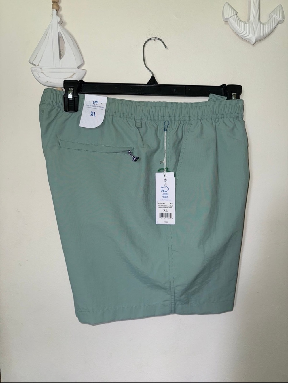 Southern Tide Green Surf Shoreline Shorts